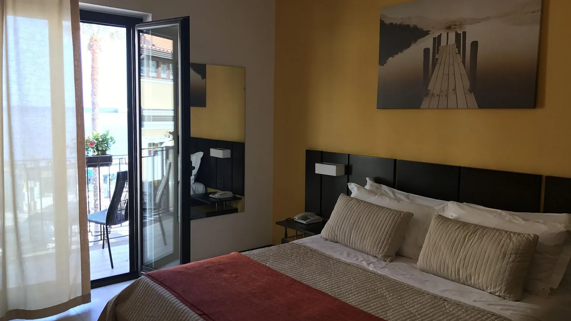 Hotel San Giovanni Giardini-Naxos 3*,