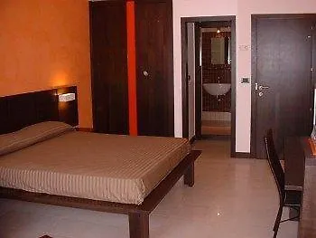 Hotel San Giovanni Giardini-Naxos 3*,