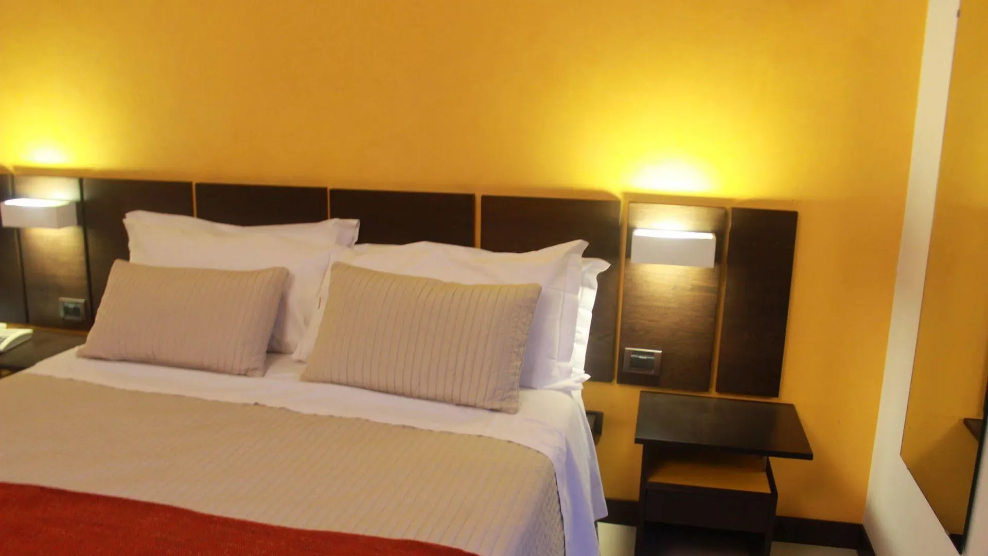 Hotel San Giovanni Giardini-Naxos 3*,