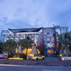 **** Hotell Sense Sunset Indonesien