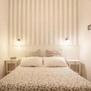 dei-decumani-bed-breakfast.hotels-amalfi.com/